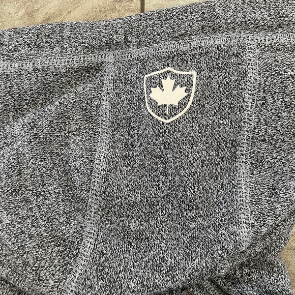 Roots Zip-up hoodie - Picture 5 of 6